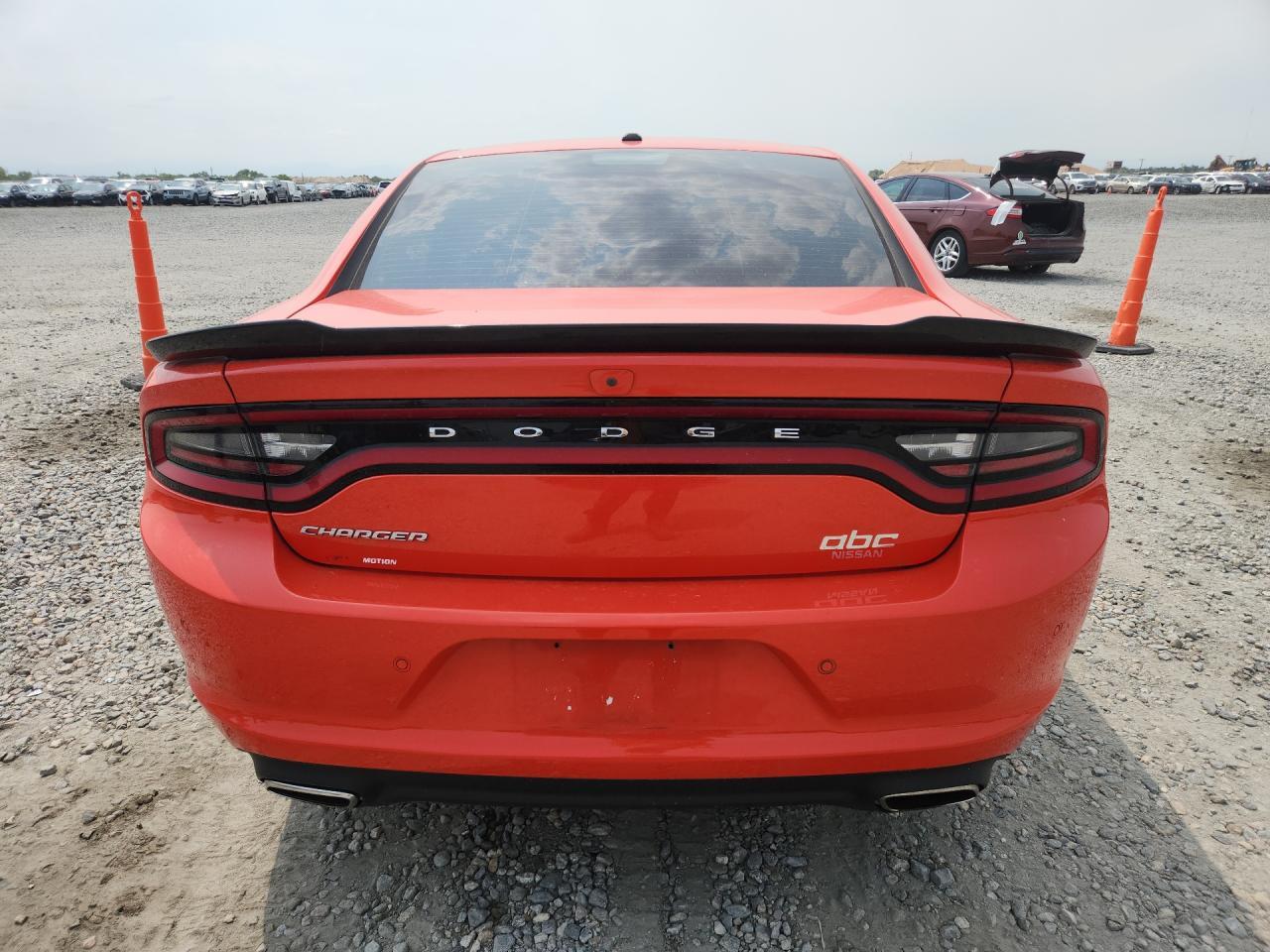 2019 Dodge Charger Sxt - Image 6