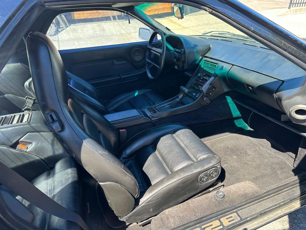 1987 Porsche 928 S-4 - Фото 5