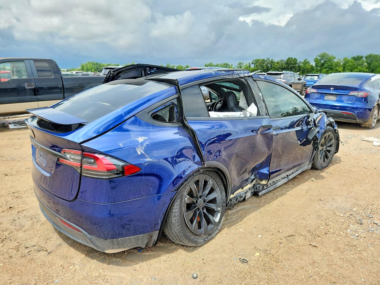2017 Tesla Model X - Фото 3