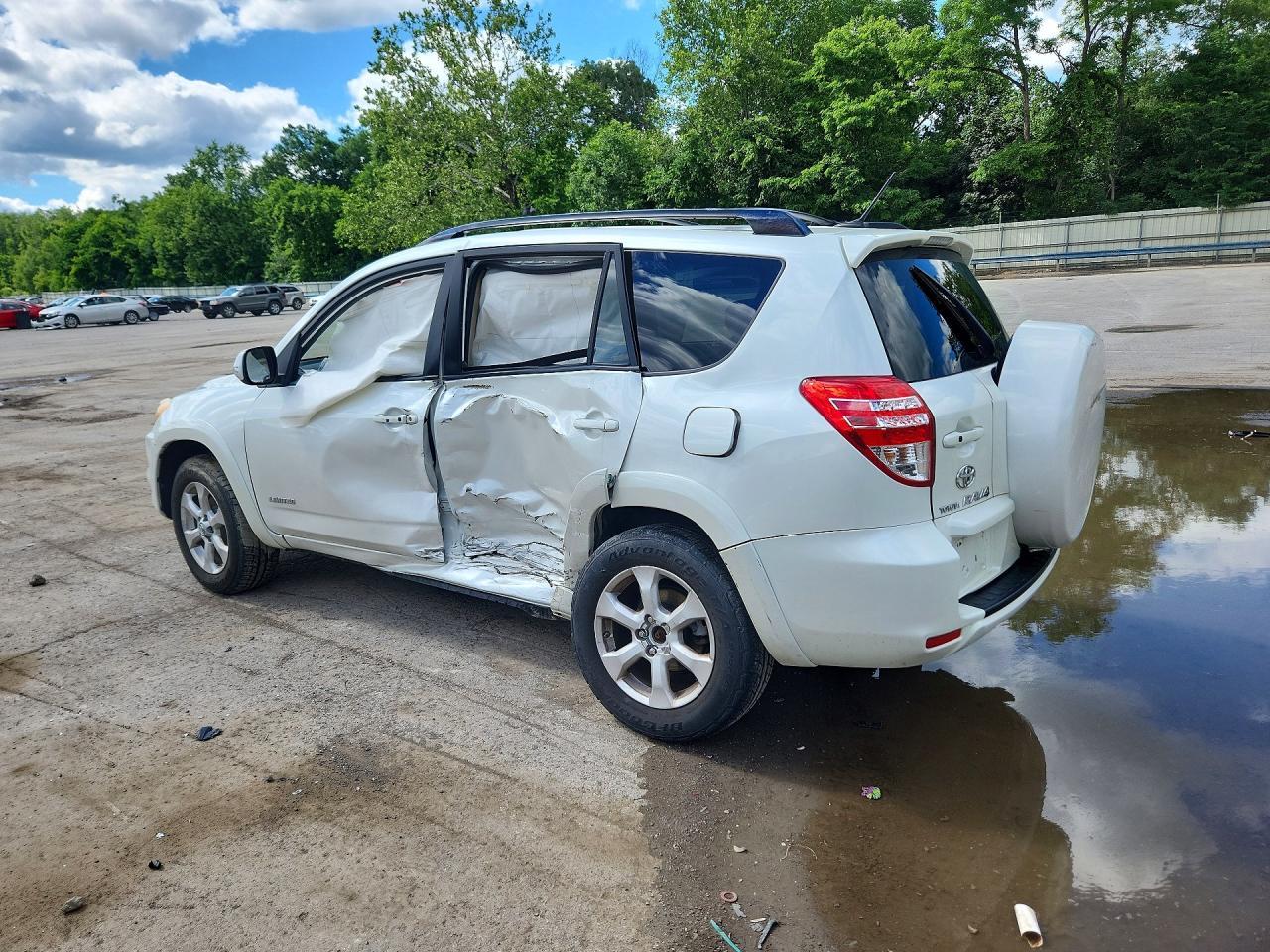 2010 Toyota Rav4 Limited - Фото 2