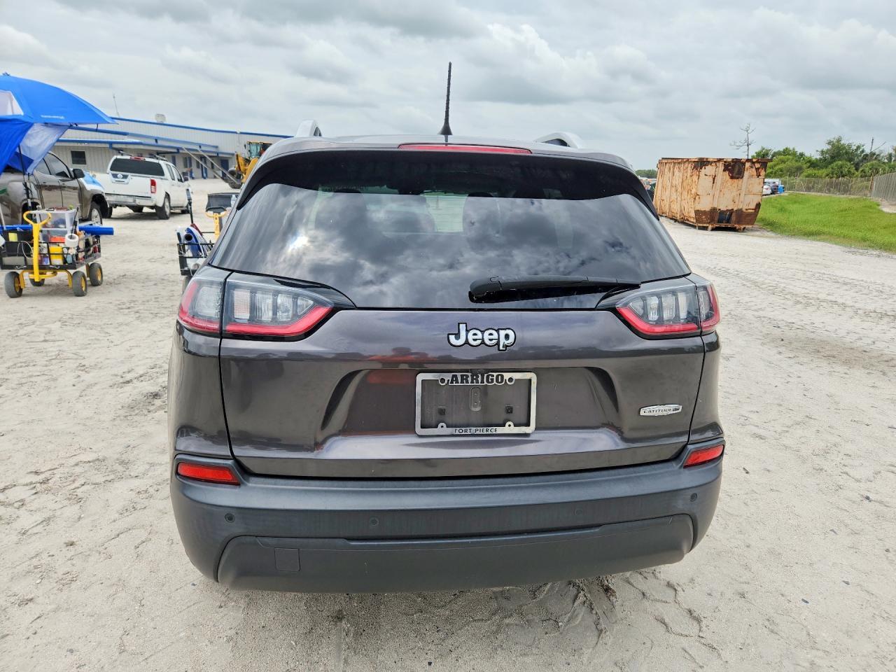 2021 Jeep Cherokee Latitude Plus - Image 6