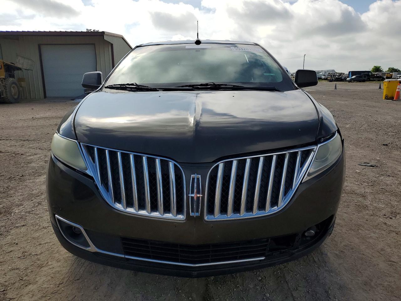 2011 Lincoln Mkx - Image 5
