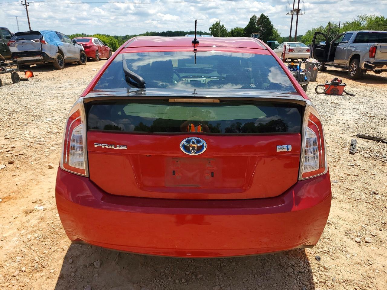 2013 Toyota Prius Three - Image 6