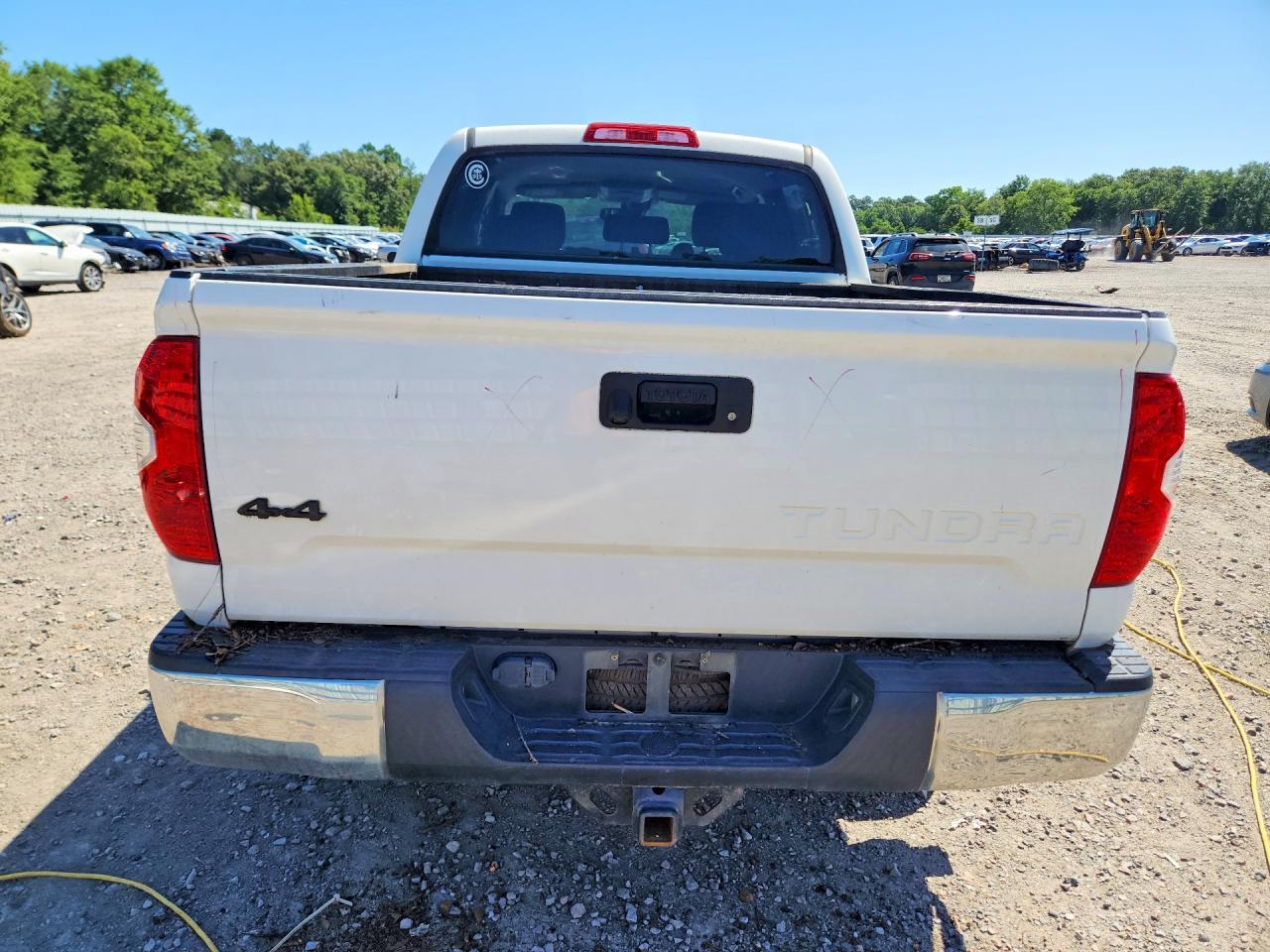 2018 Toyota Tundra Crewmax Sr5 - Фото 6
