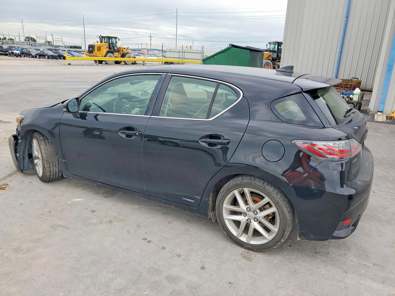 2015 Lexus Ct 200 - Фото 2