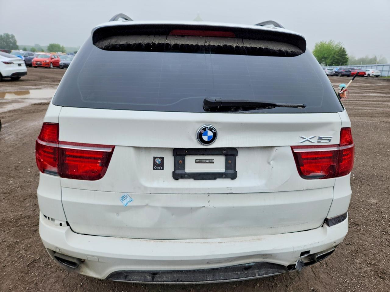 2011 BMW X5 xDrive50I - Фото 6