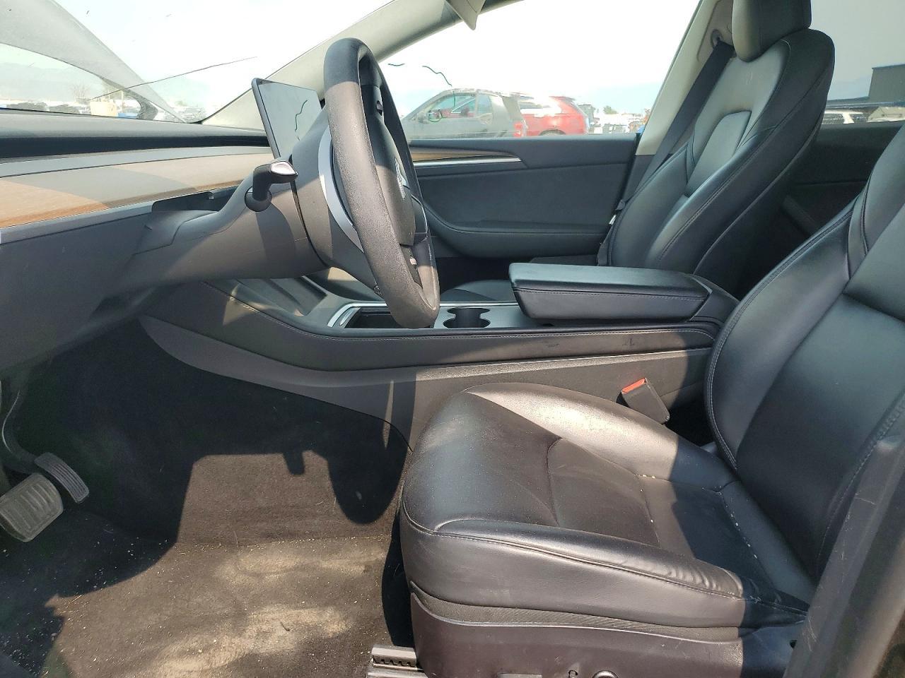 2022 Tesla Model Y - Фото 7