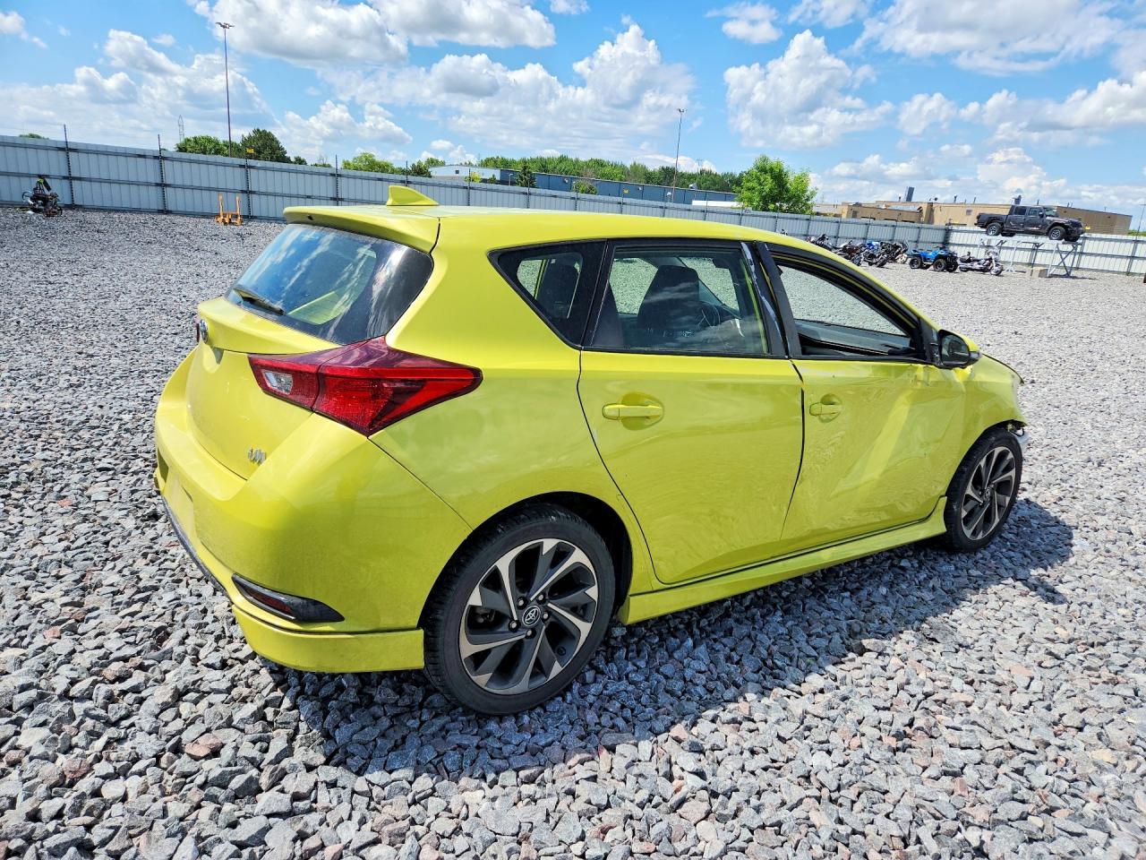 2018 Toyota Corolla Im Base - Фото 3