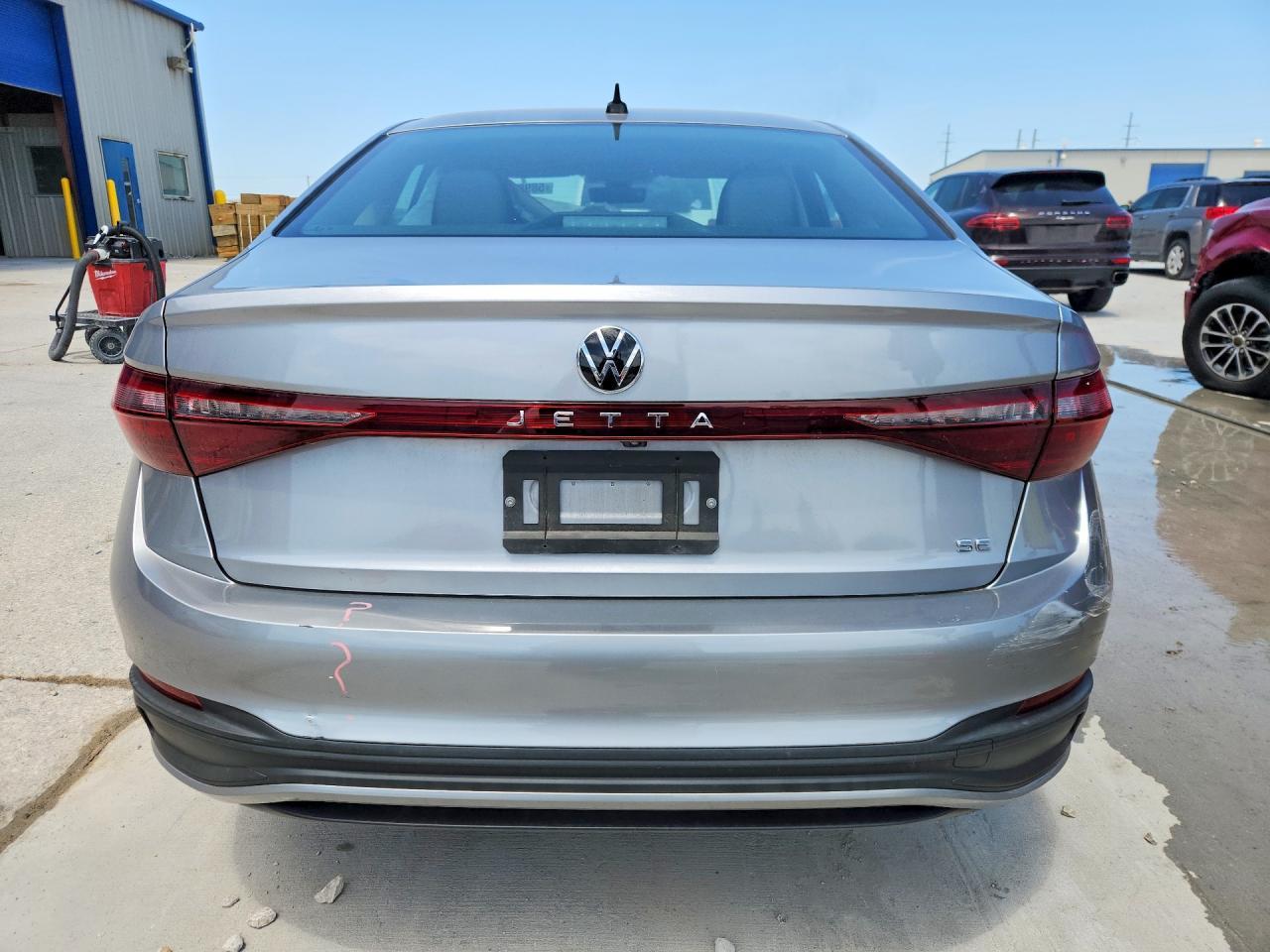 2025 Volkswagen Jetta Se - Фото 6