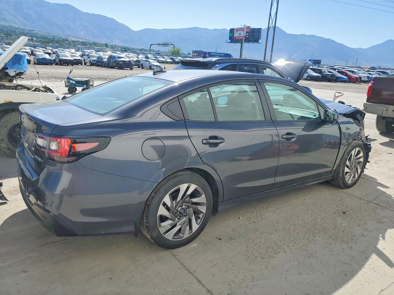 2025 Subaru Legacy Limited - Фото 3