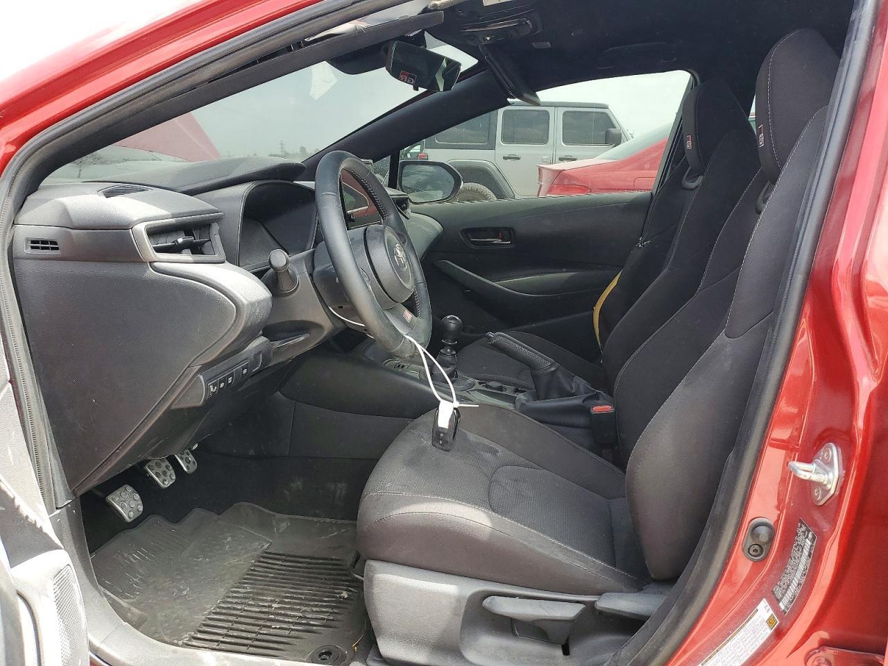 2025 Toyota Gr Corolla Core - Фото 7