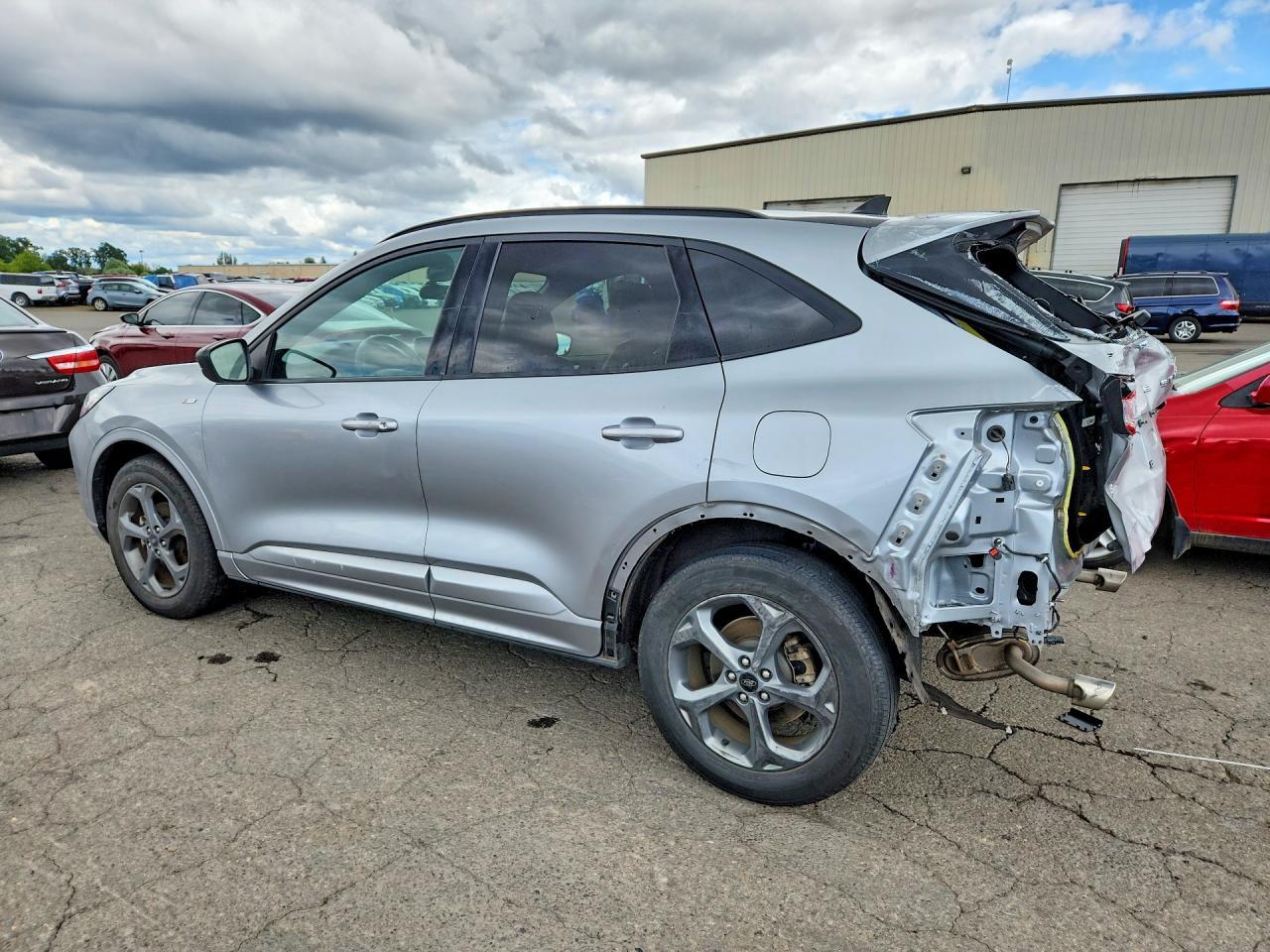 2023 Ford Escape St Line - Фото 2