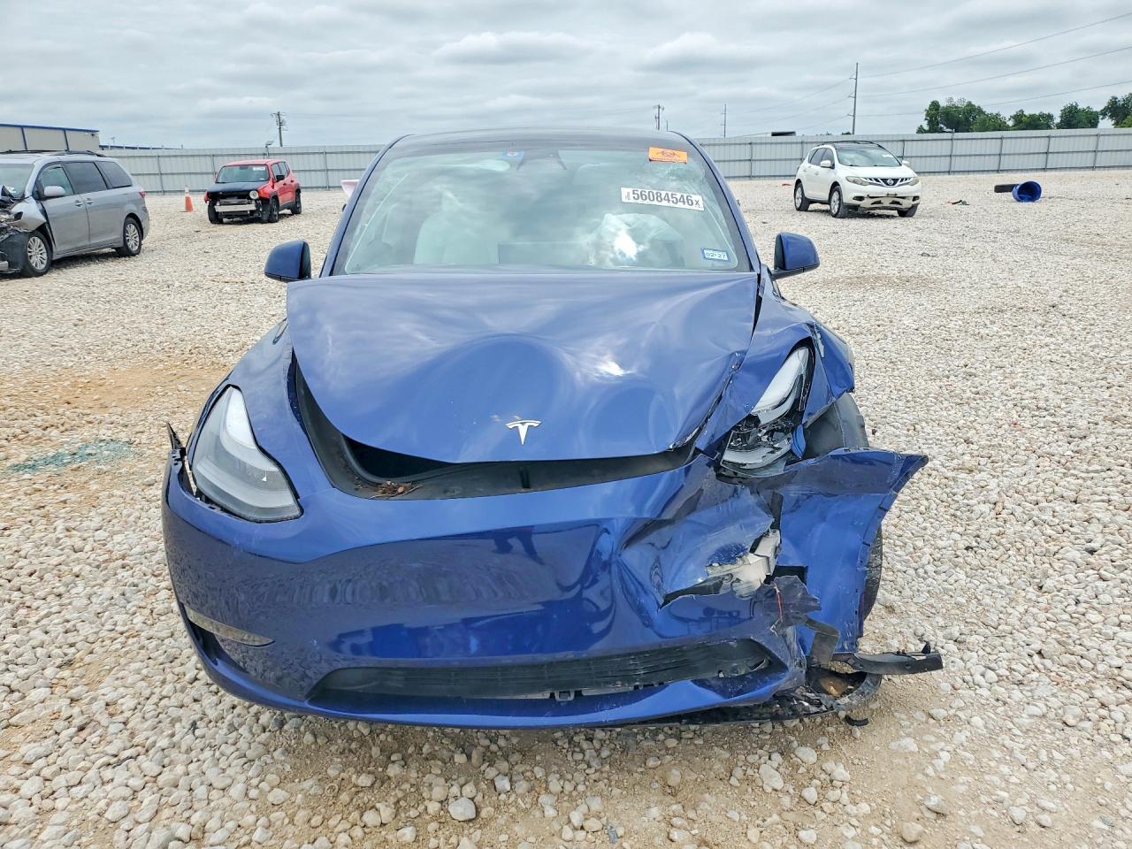 2023 Tesla Model Y - Image 5