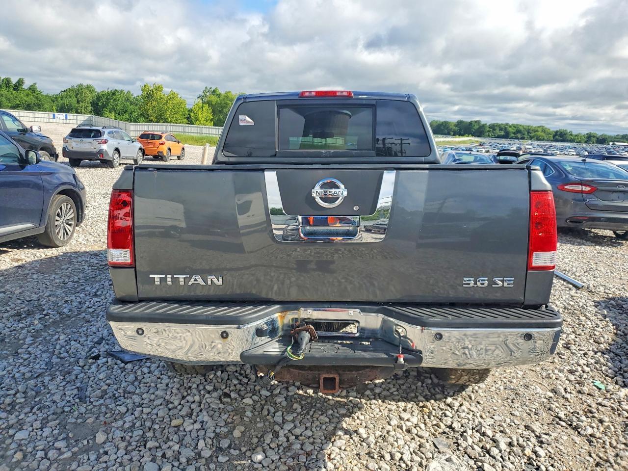 2007 Nissan Titan Xe - Image 6
