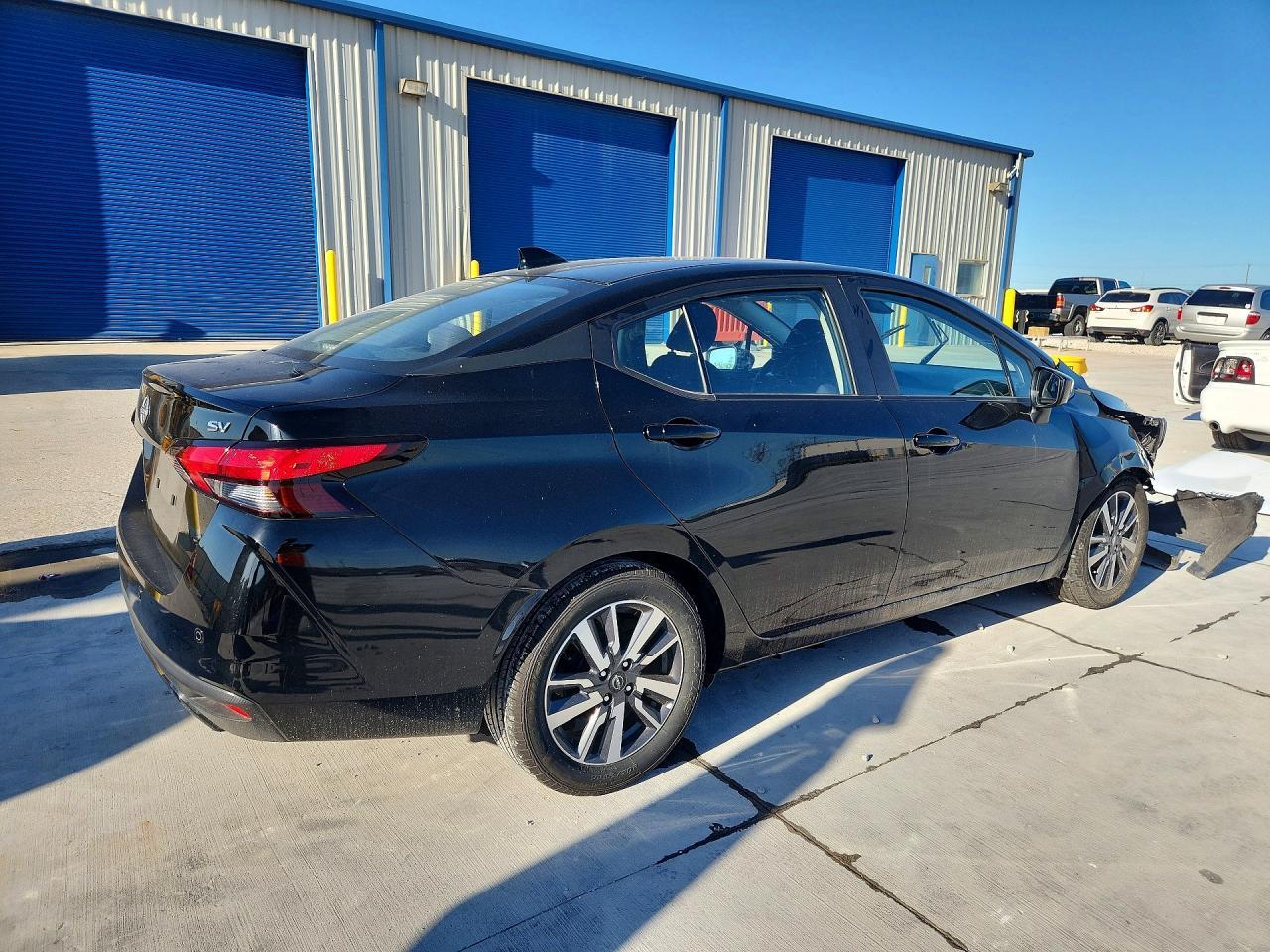 2023 Nissan Versa Sv - Image 3