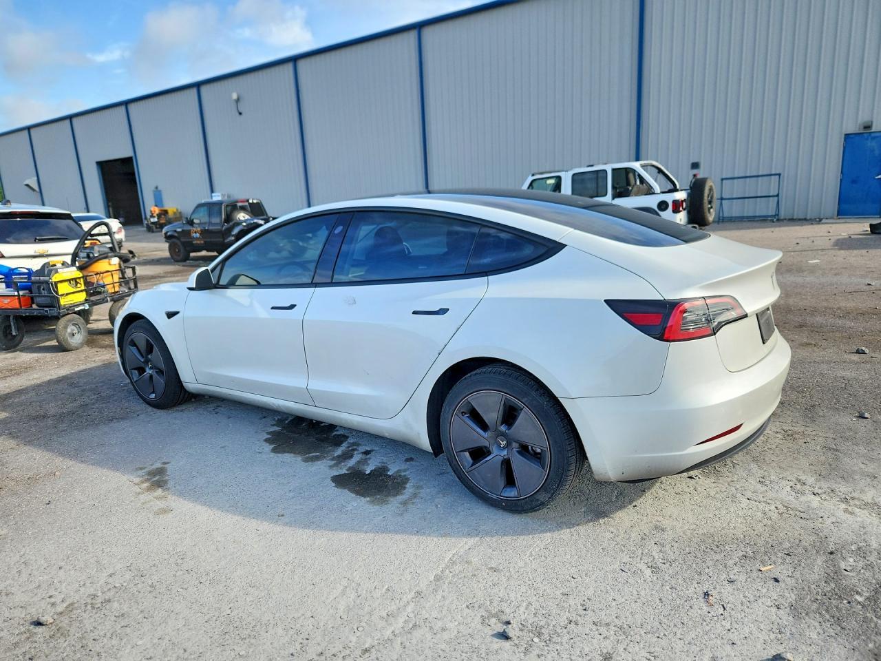 2023 Tesla Model 3 - Image 2
