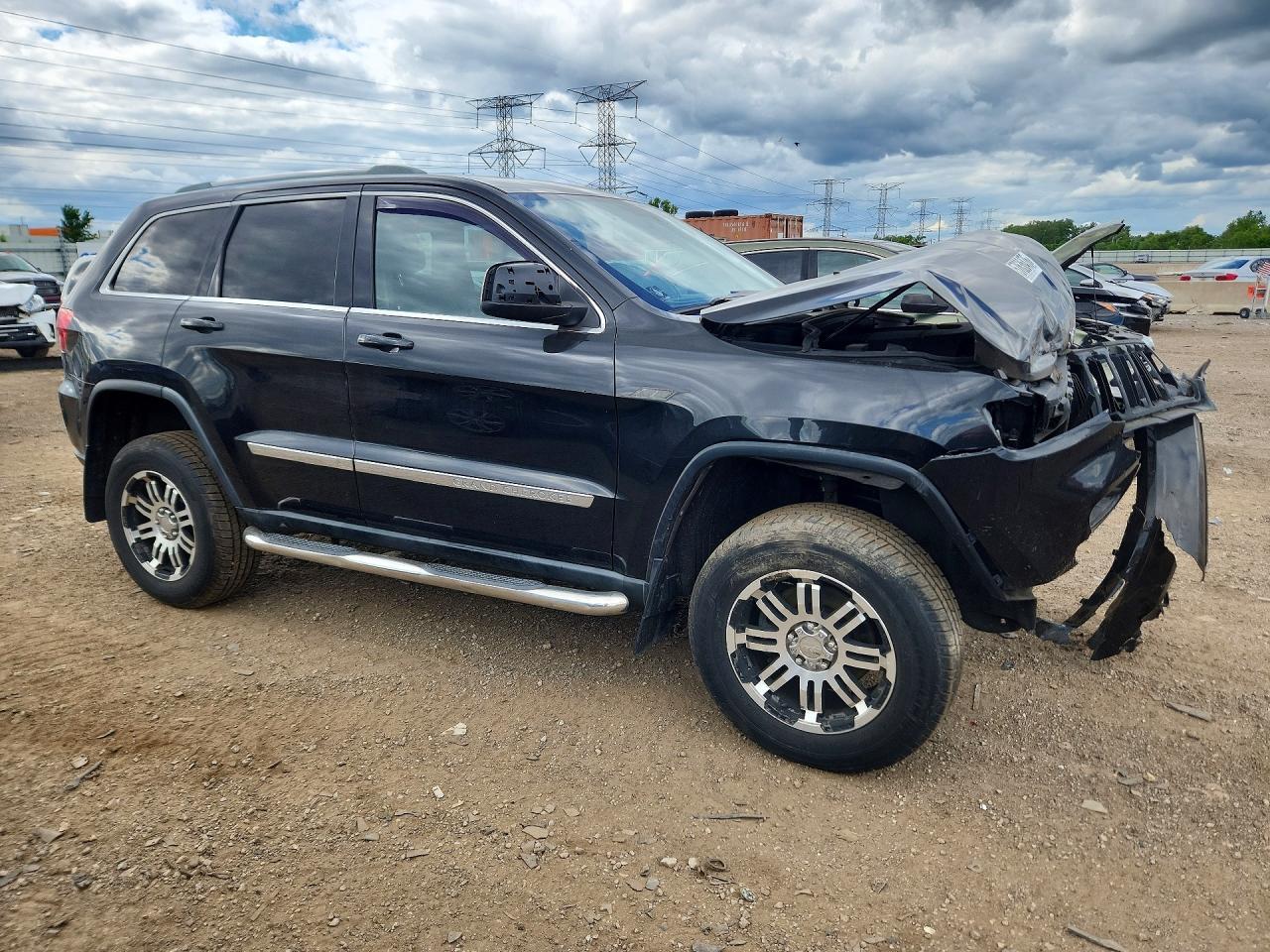 2012 Jeep Grand Cherokee Laredo - Image 4
