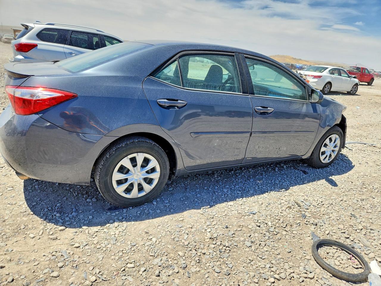 2015 Toyota Corolla Le Eco - Image 3
