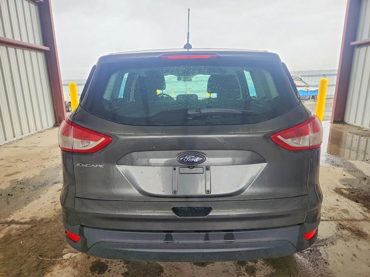 2015 Ford Escape S - Image 6