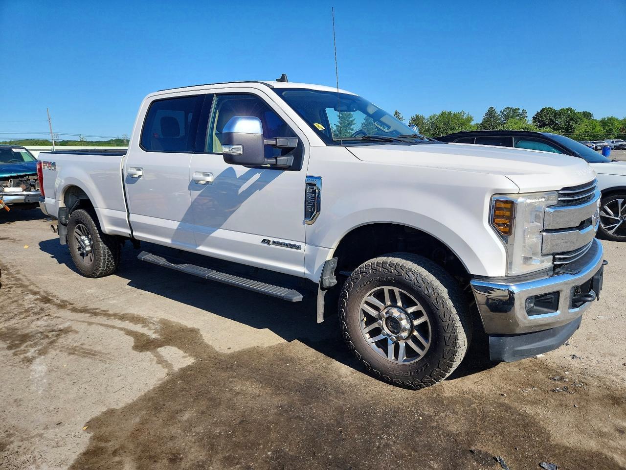 2019 Ford F250 Super Duty - Фото 4