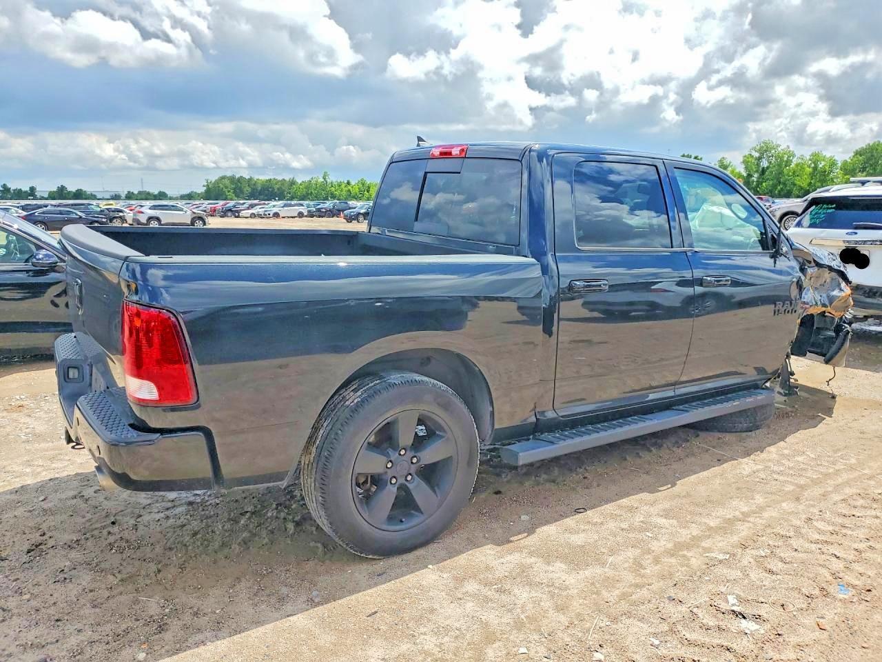 2018 Ram 1500 Slt - Image 3