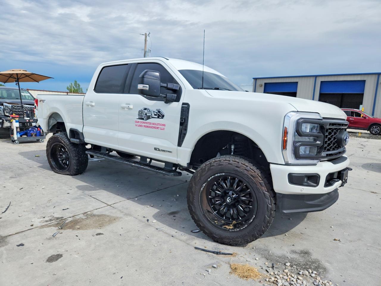 2024 Ford F250 Super Duty - Image 4