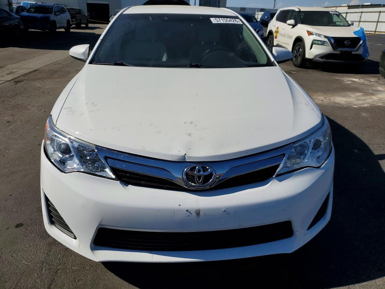 2012 Toyota Camry Le - Image 5