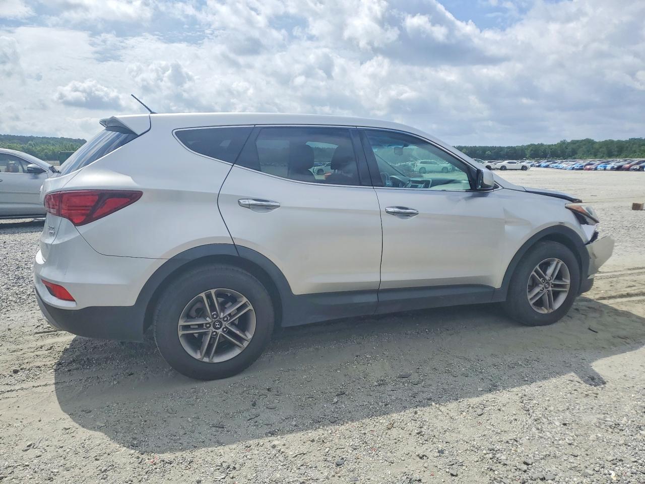 2018 Hyundai Santa Fe Sport 2.4L - Фото 3