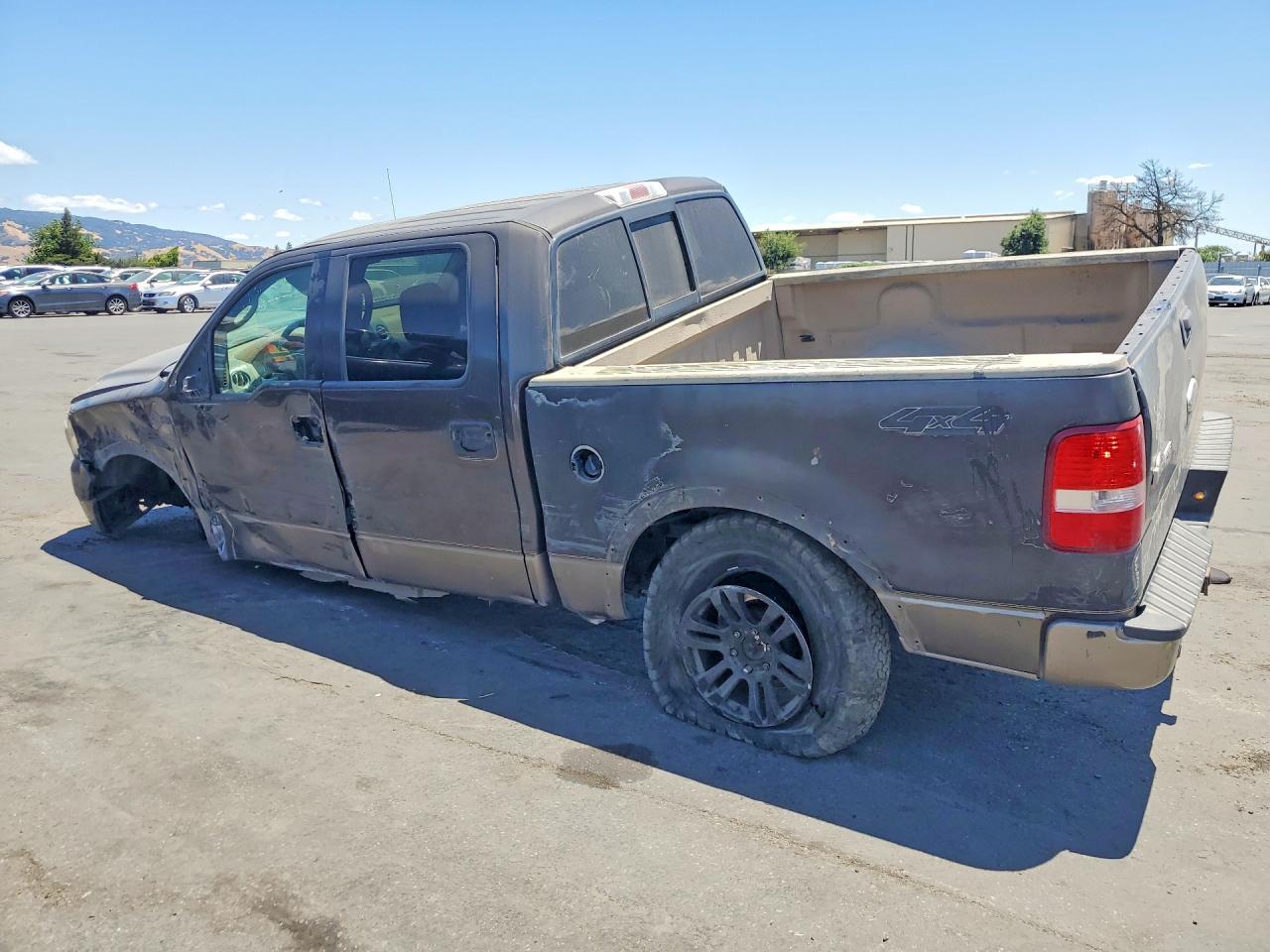 2005 Ford F150 Supercrew - Фото 2