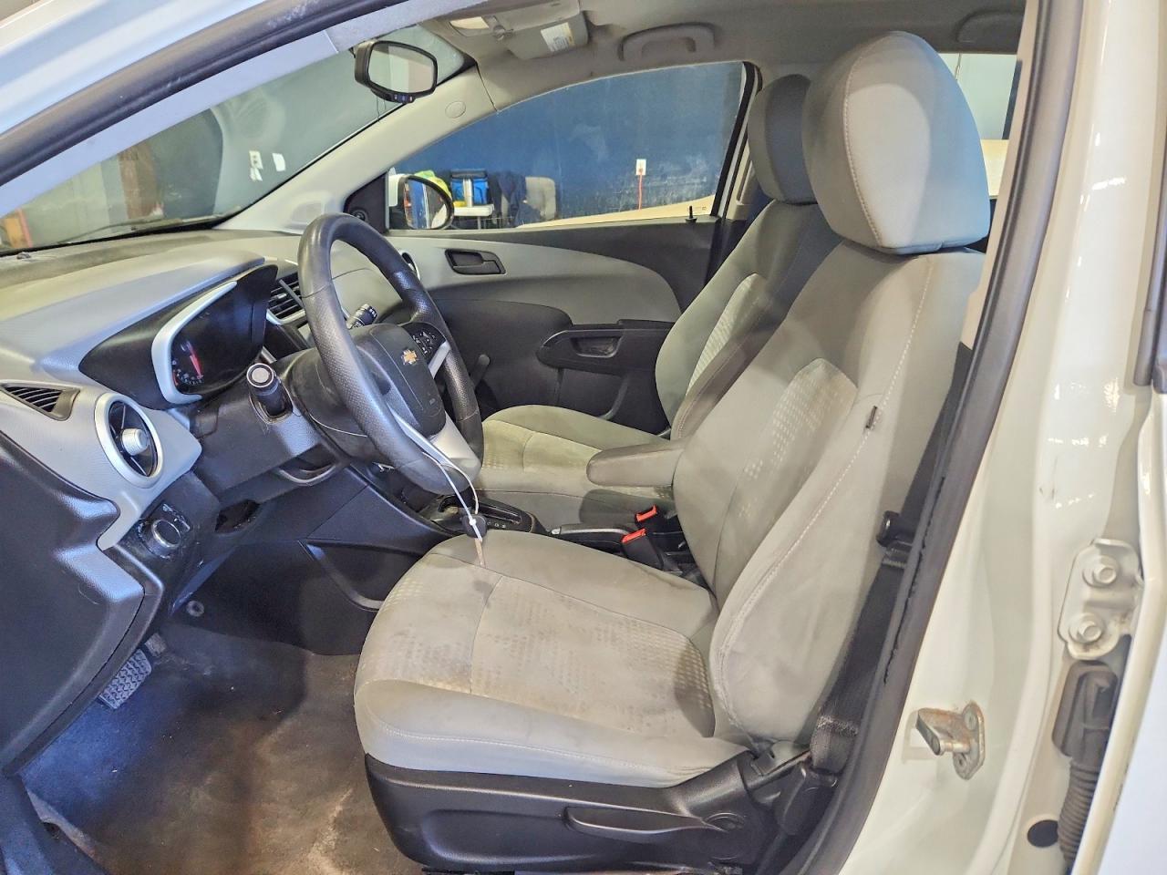 2018 Chevrolet Sonic - Фото 7