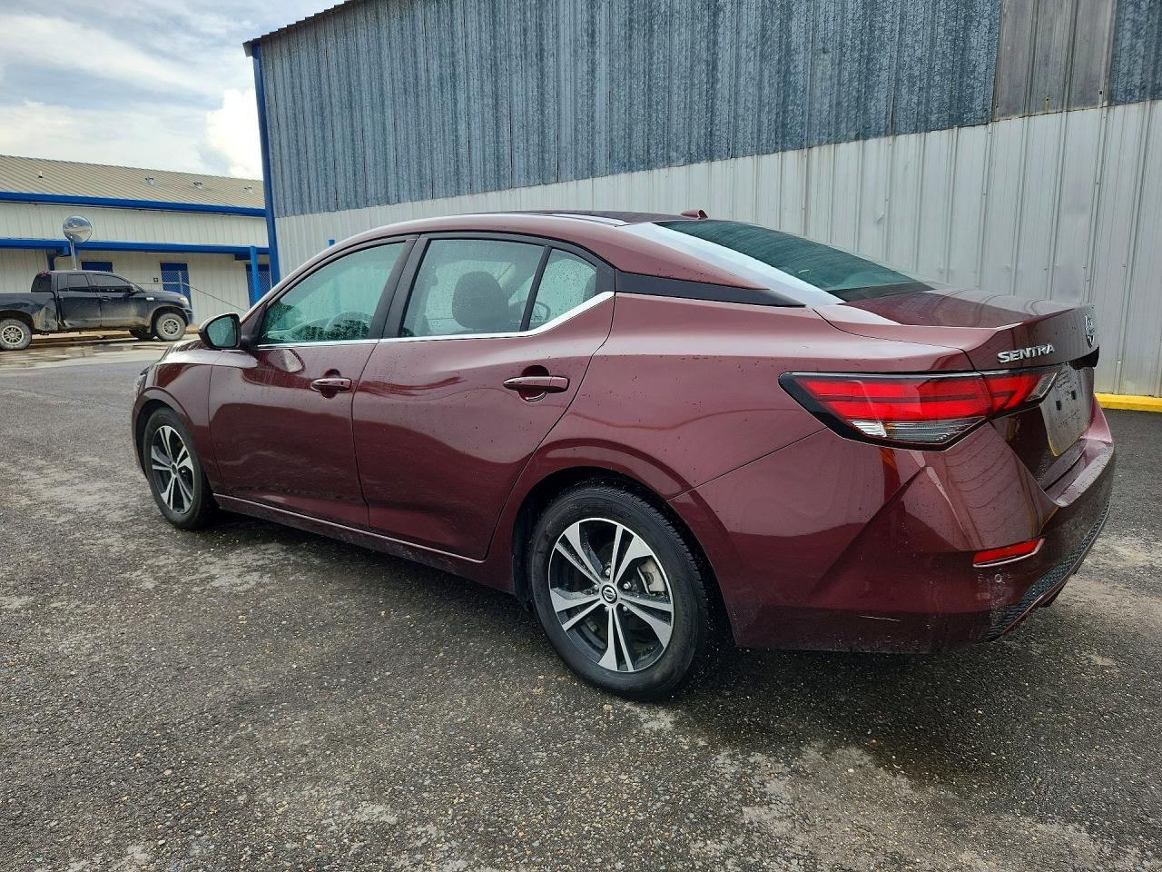2023 Nissan Sentra Sv - Image 2
