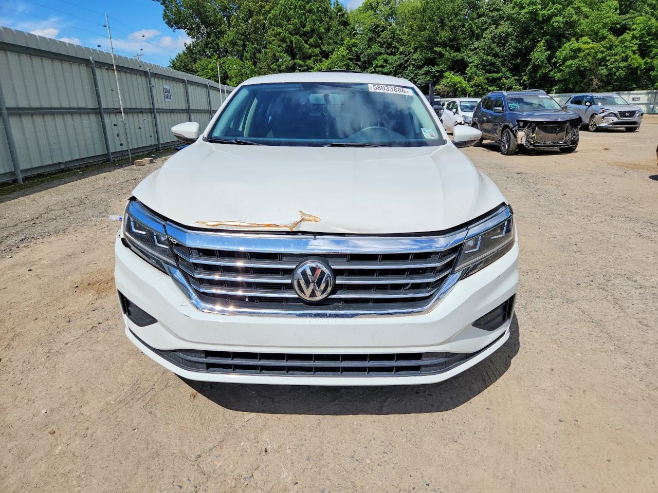 2021 Volkswagen Passat S - Фото 5
