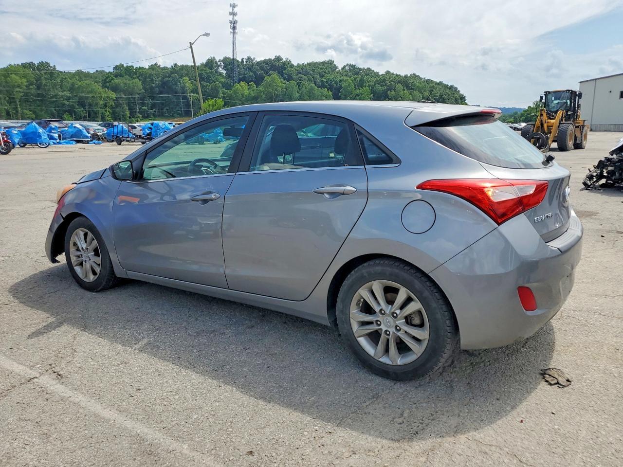2014 Hyundai Elantra Gt Base - Фото 2