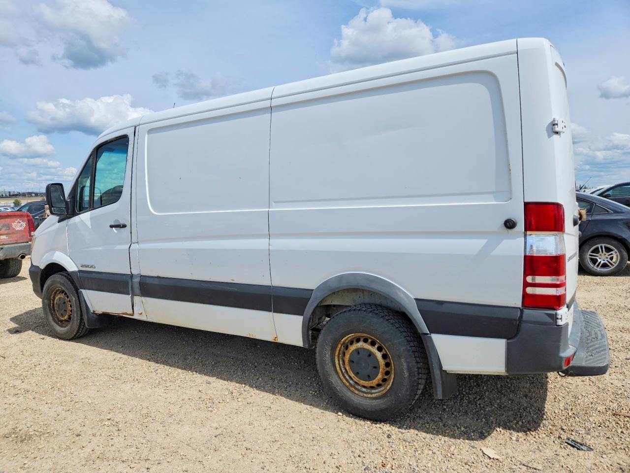 2016 Mercedes-Benz Sprinter 2500 - Фото 2
