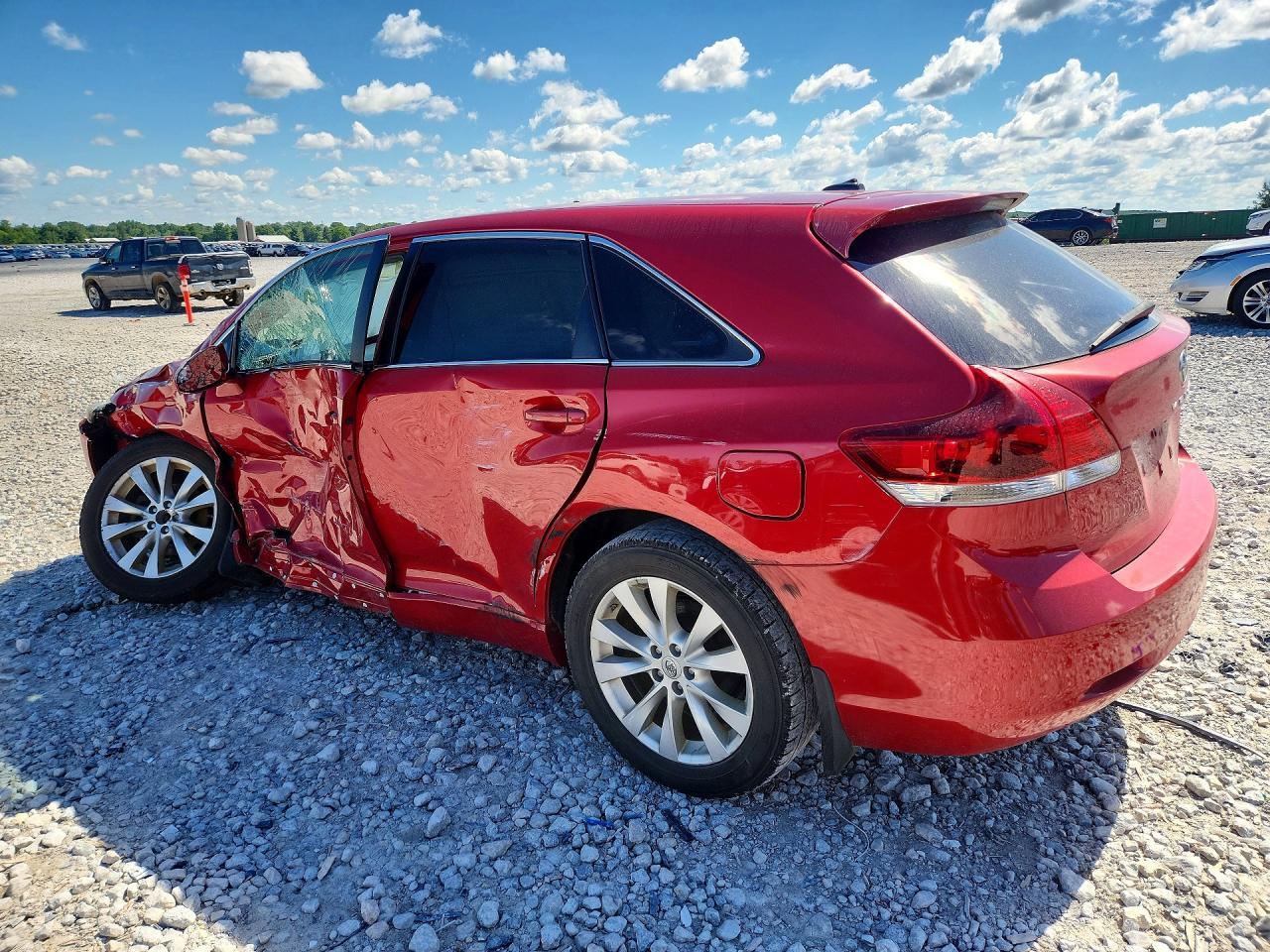 2015 Toyota Venza Le - Фото 2