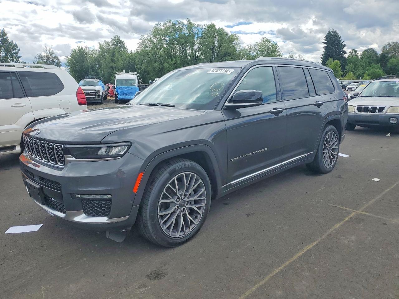 2023 Jeep Grand Cherokee L Summit