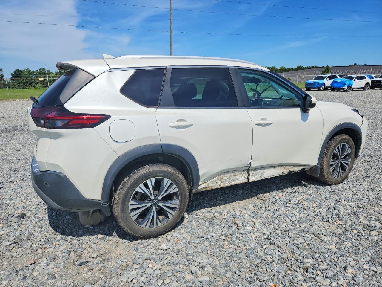 2023 Nissan Rogue Sv - Фото 3