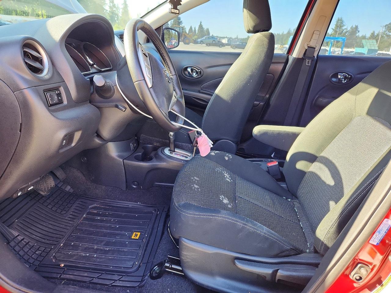 2017 Nissan Versa 1.6 S - Фото 7