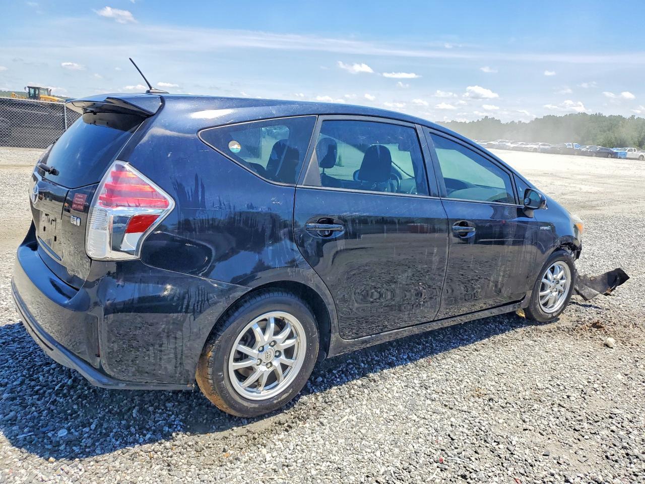 2015 Toyota Prius V Four - Фото 3
