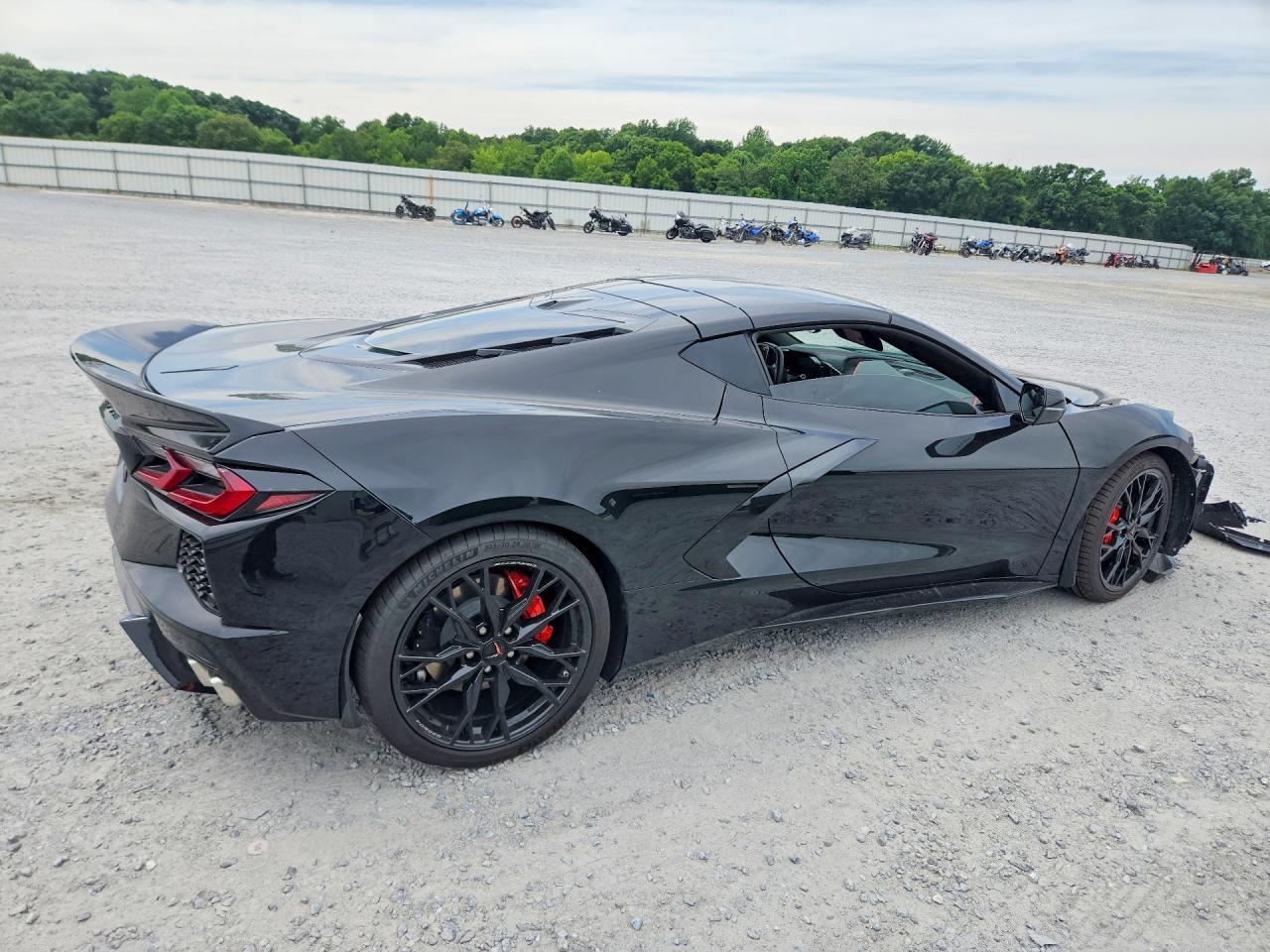 2023 Chevrolet Corvette Stingray 2Lt - Фото 3