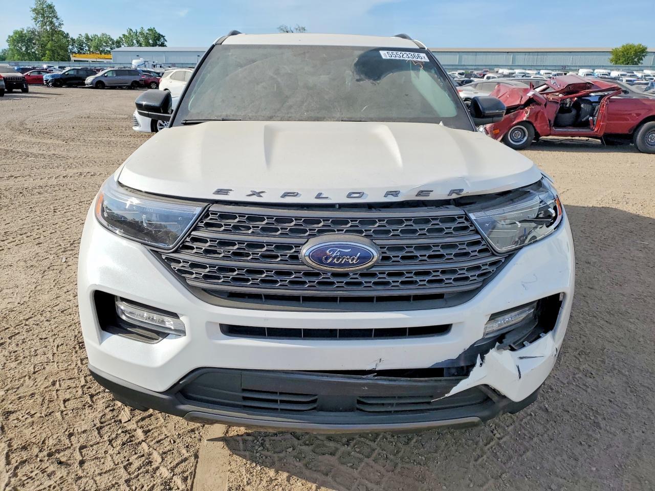 2024 Ford Explorer Xlt - Image 5