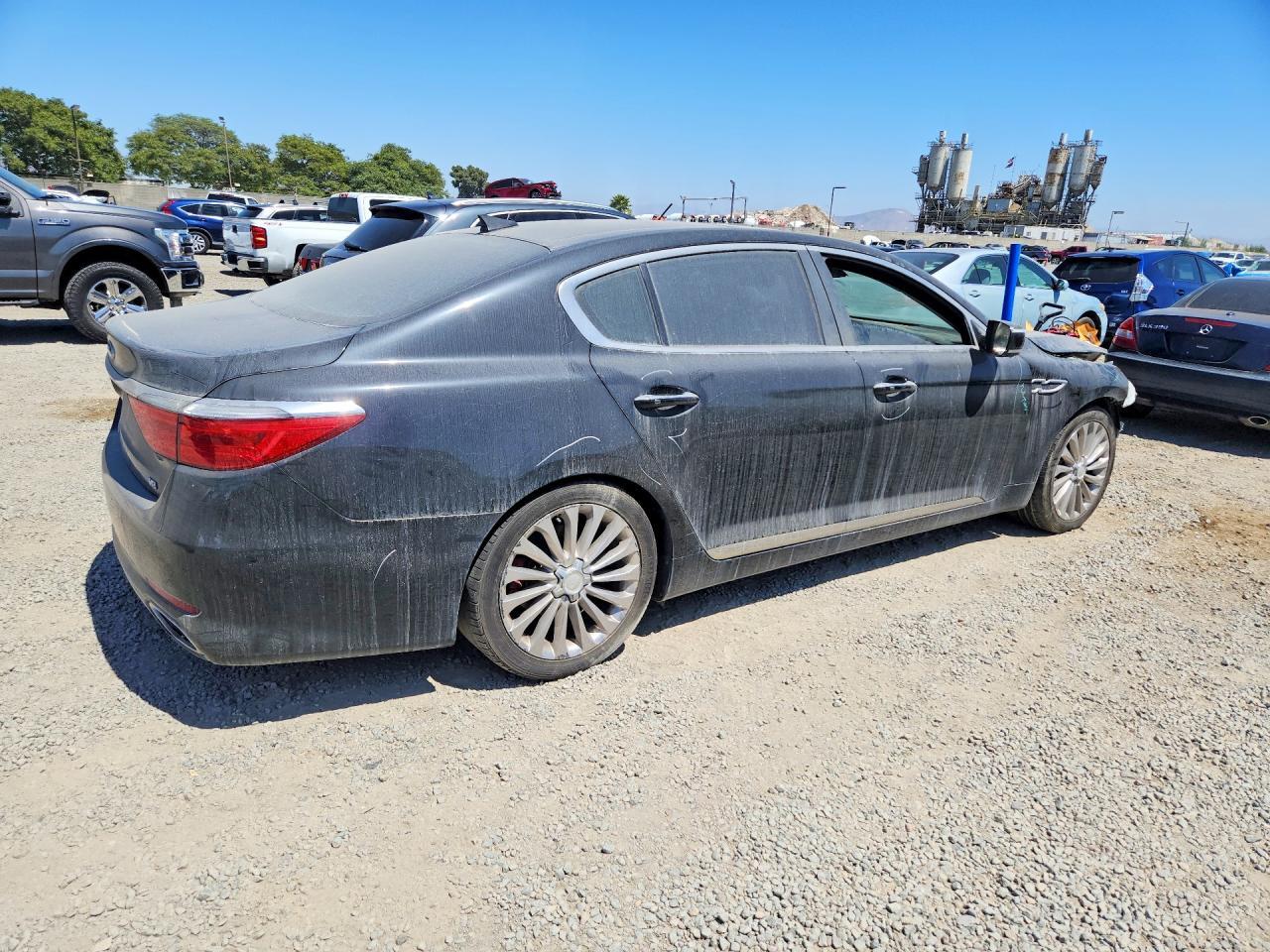 2016 Kia K900 Luxury V8 - Image 3