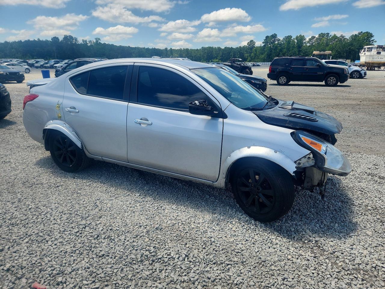 2017 Nissan Versa 1.6 Sl - Фото 4