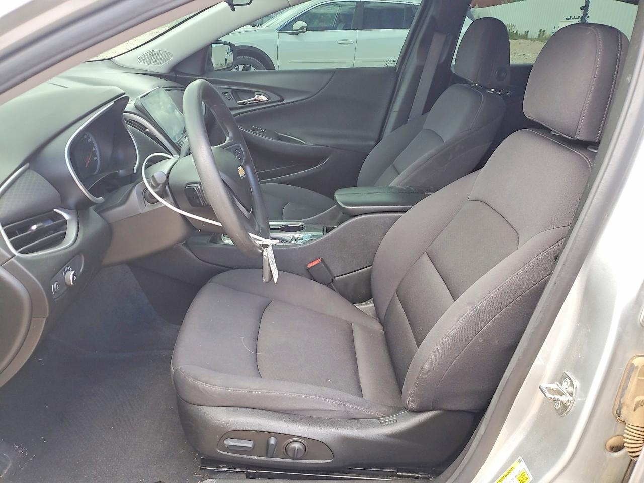 2022 Chevrolet Malibu Lt - Фото 7