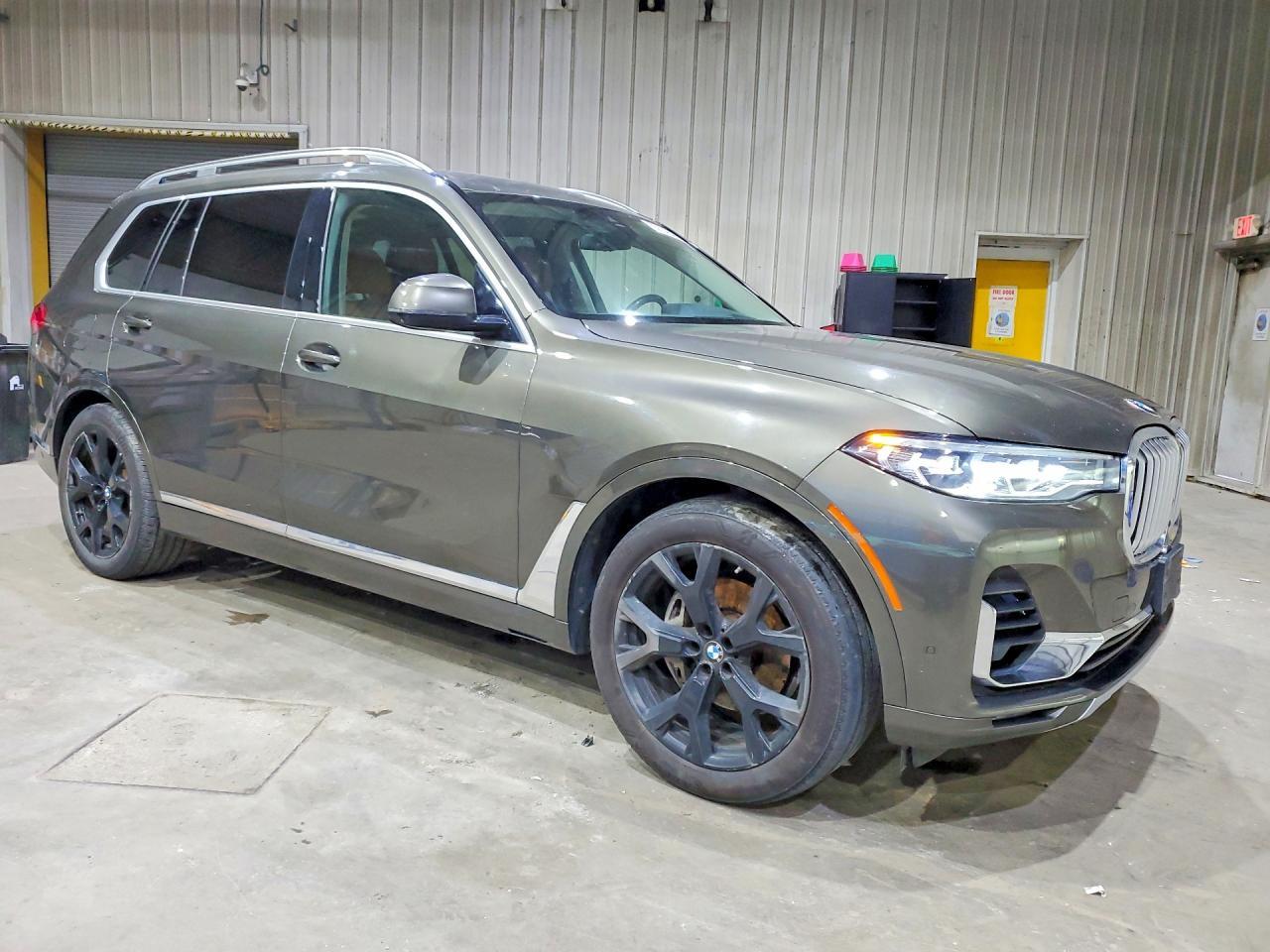2020 BMW X7 xDrive40I - Фото 4