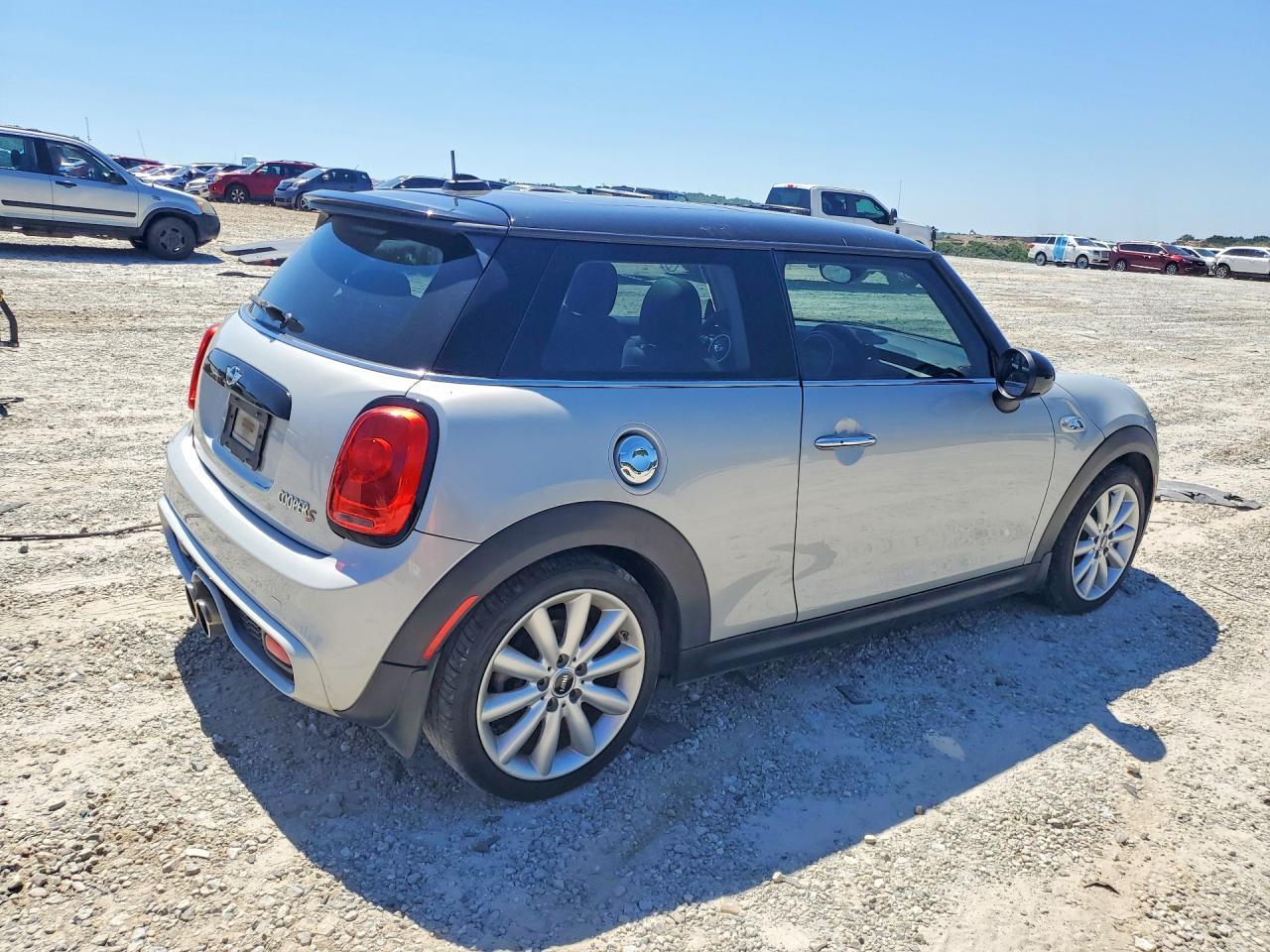2015 Mini Cooper S - Фото 3