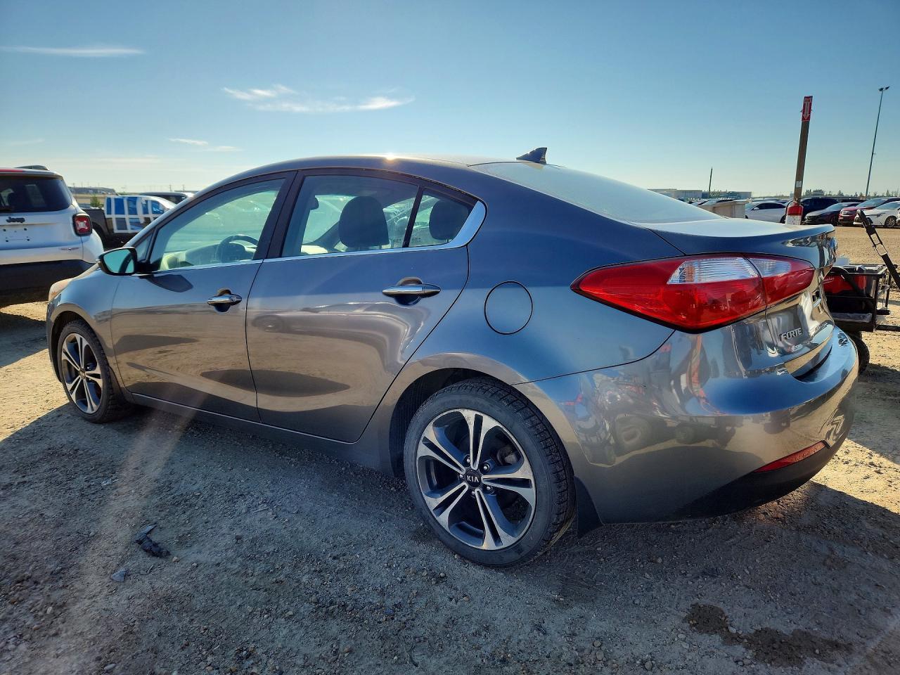 2014 Kia Forte Ex - Фото 2