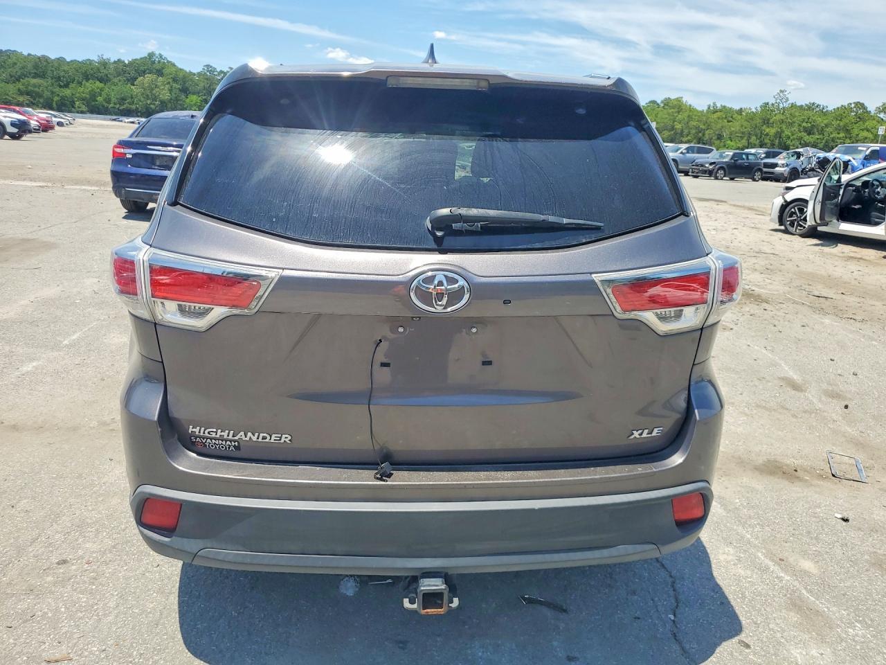 2015 Toyota Highlander Xle - Фото 6