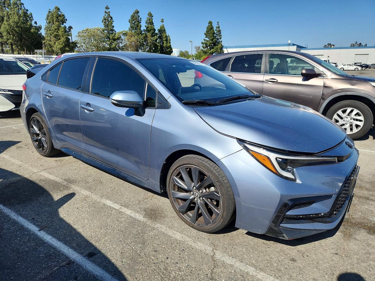 2023 Toyota Corolla Se - Фото 4