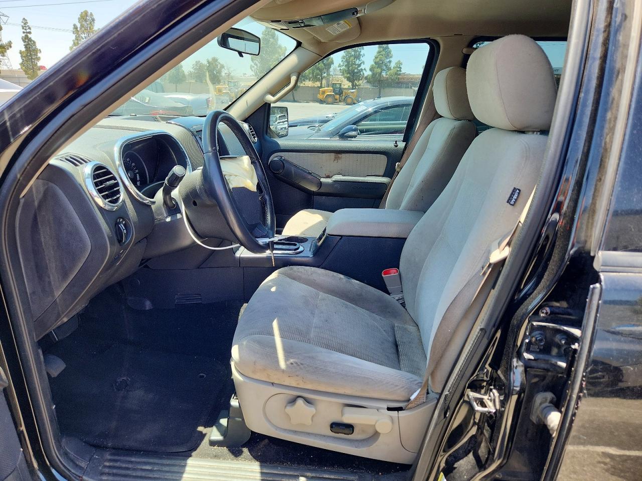 2008 Ford Explorer Xlt - Фото 7